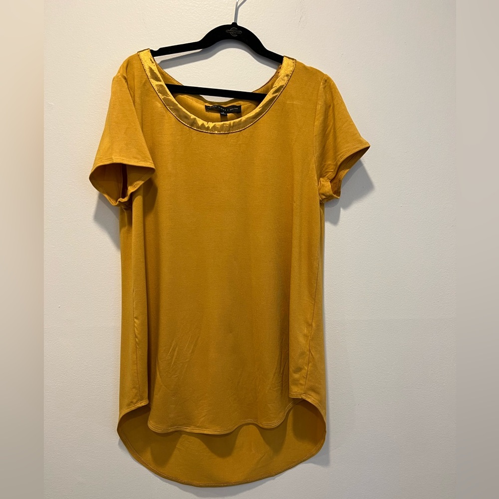Joan Vass short sleeve tunic top in yellow/mustard - size small